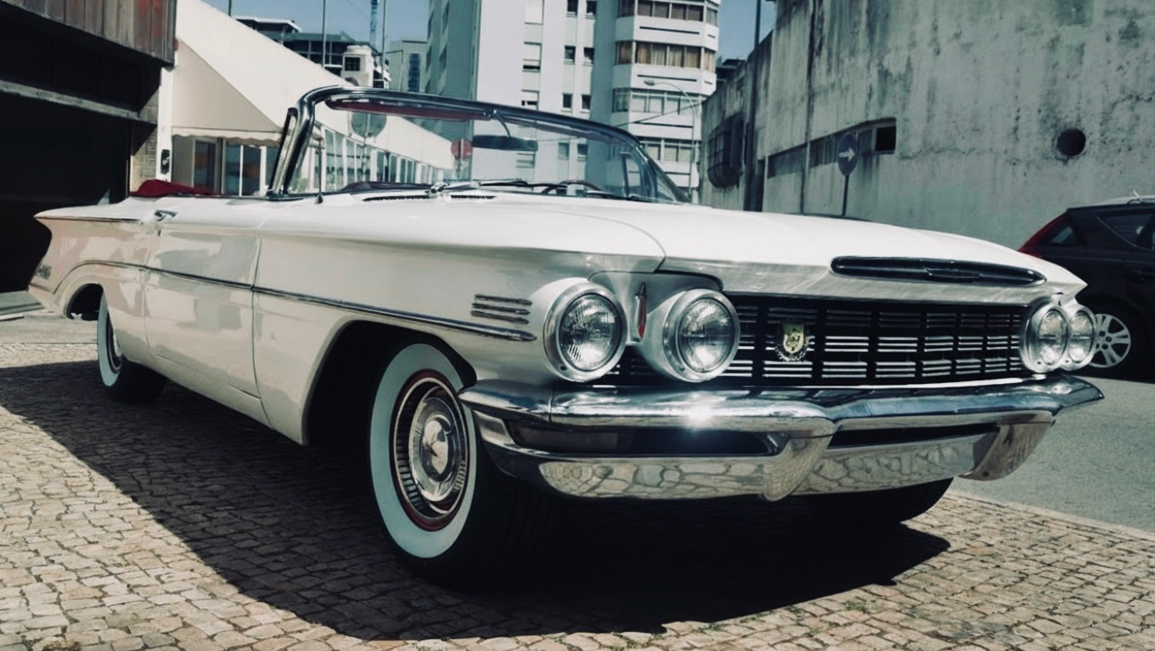 Oldsmobile Super 88 hero