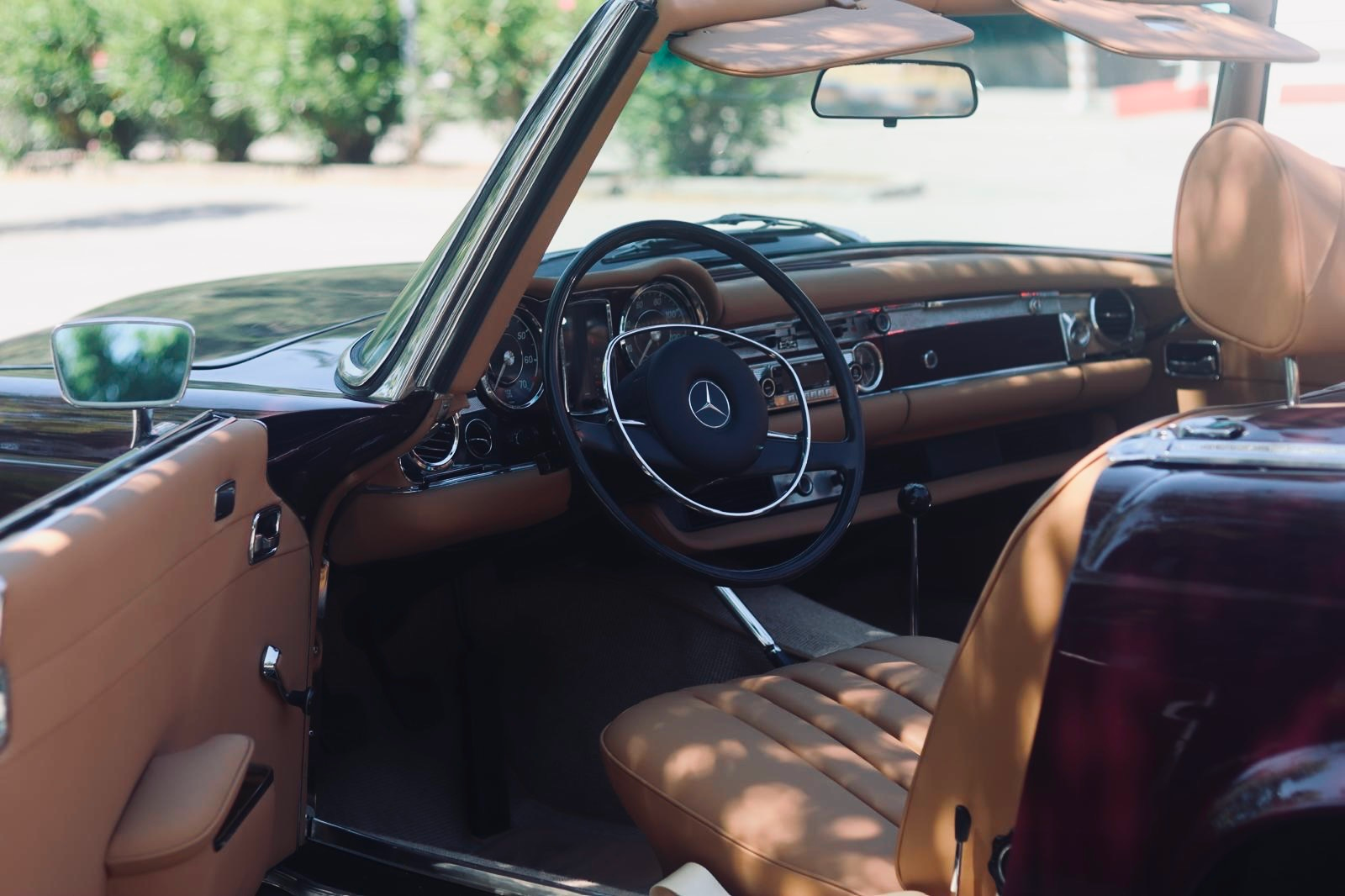 Mercedes 280SL Pagoda - Driver's Seat